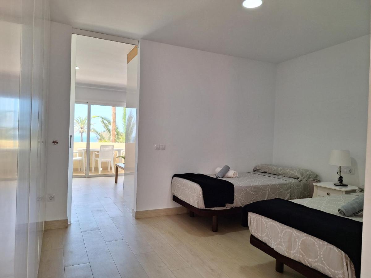 White And Quiet! Modern In San Agustin * San Bartolomé